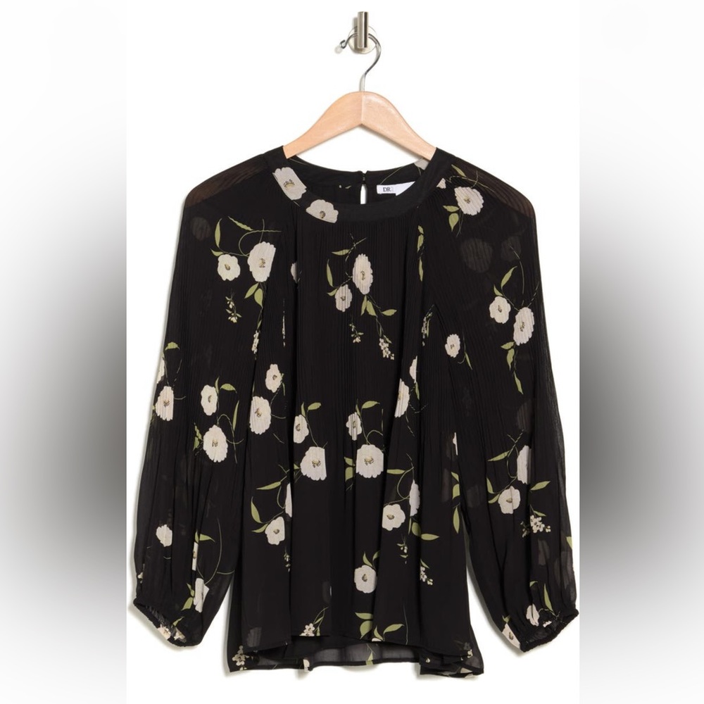 Floral DR2 by Daniel Rainn black blouse